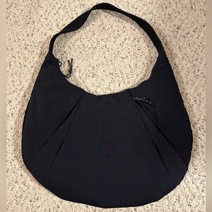 Lululemon tote bag